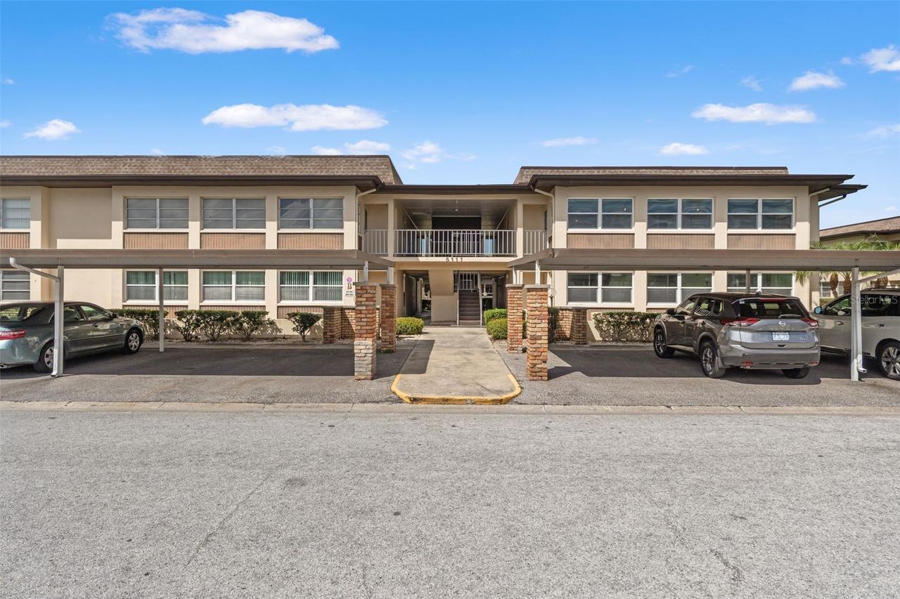 5111 Amulet Dr. #202, New Port Richey, FL 34652