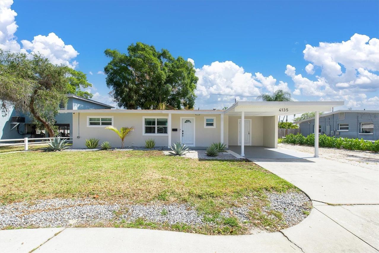 4135 Shore Acres Blvd., St Petersburg, FL 33703