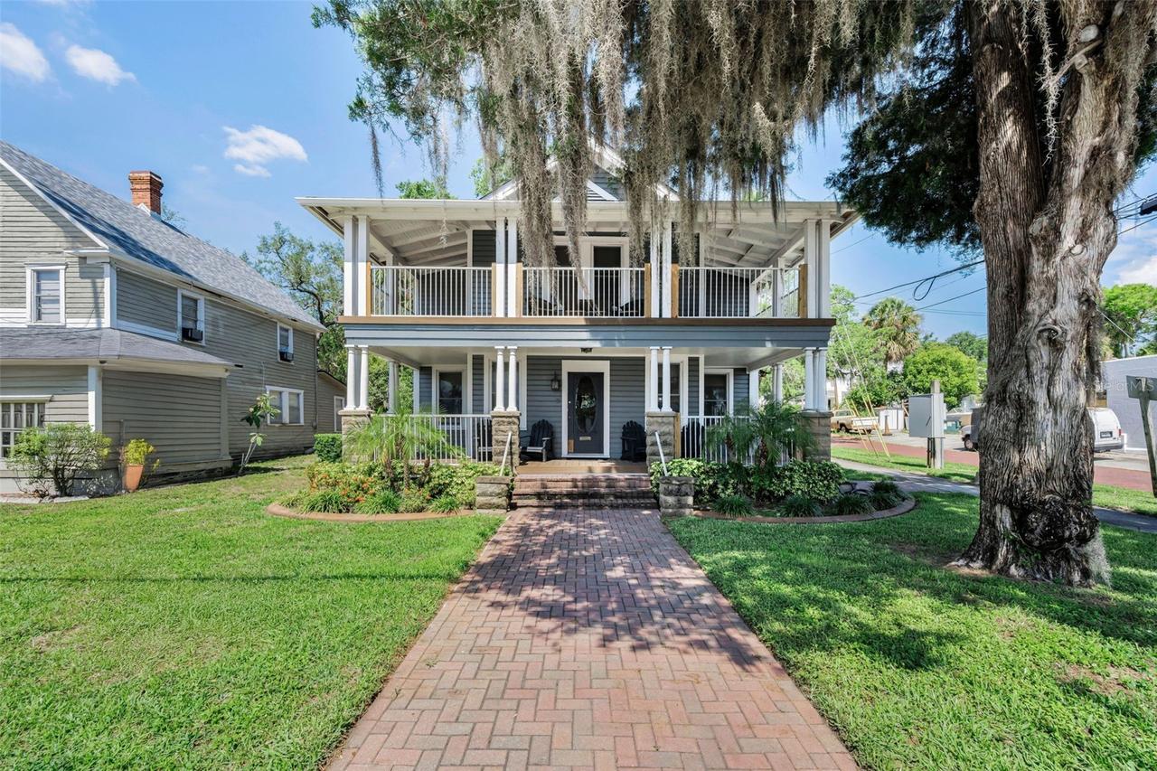 133 N Pinellas Ave., Tarpon Springs, FL 34689