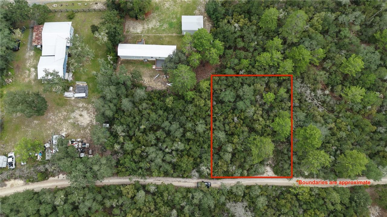 27 NE 235th St., Fort Mc Coy, FL 32134