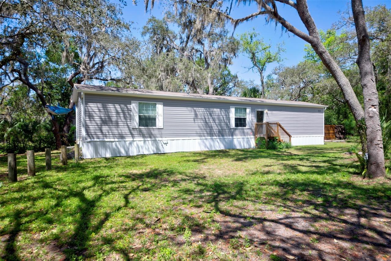 9025 Yogi Pl., New Port Richey, FL 34654
