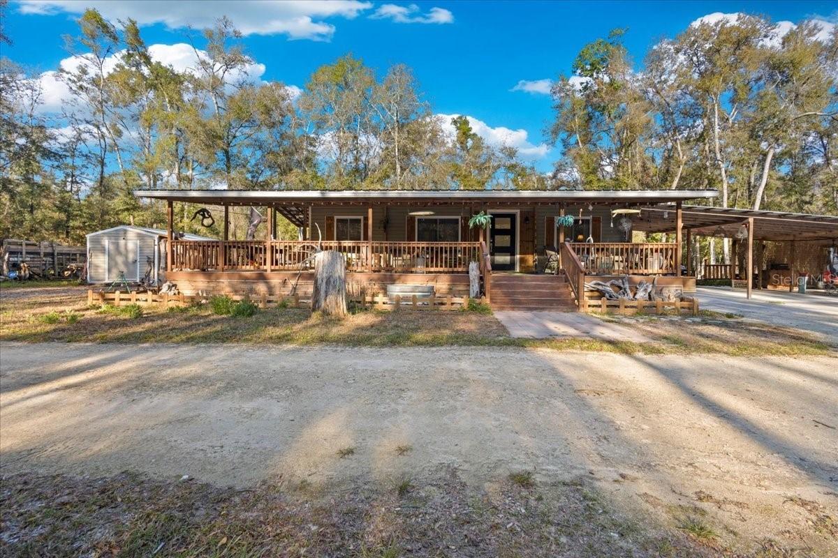 5850 NW 50th St., Bell, FL 32619