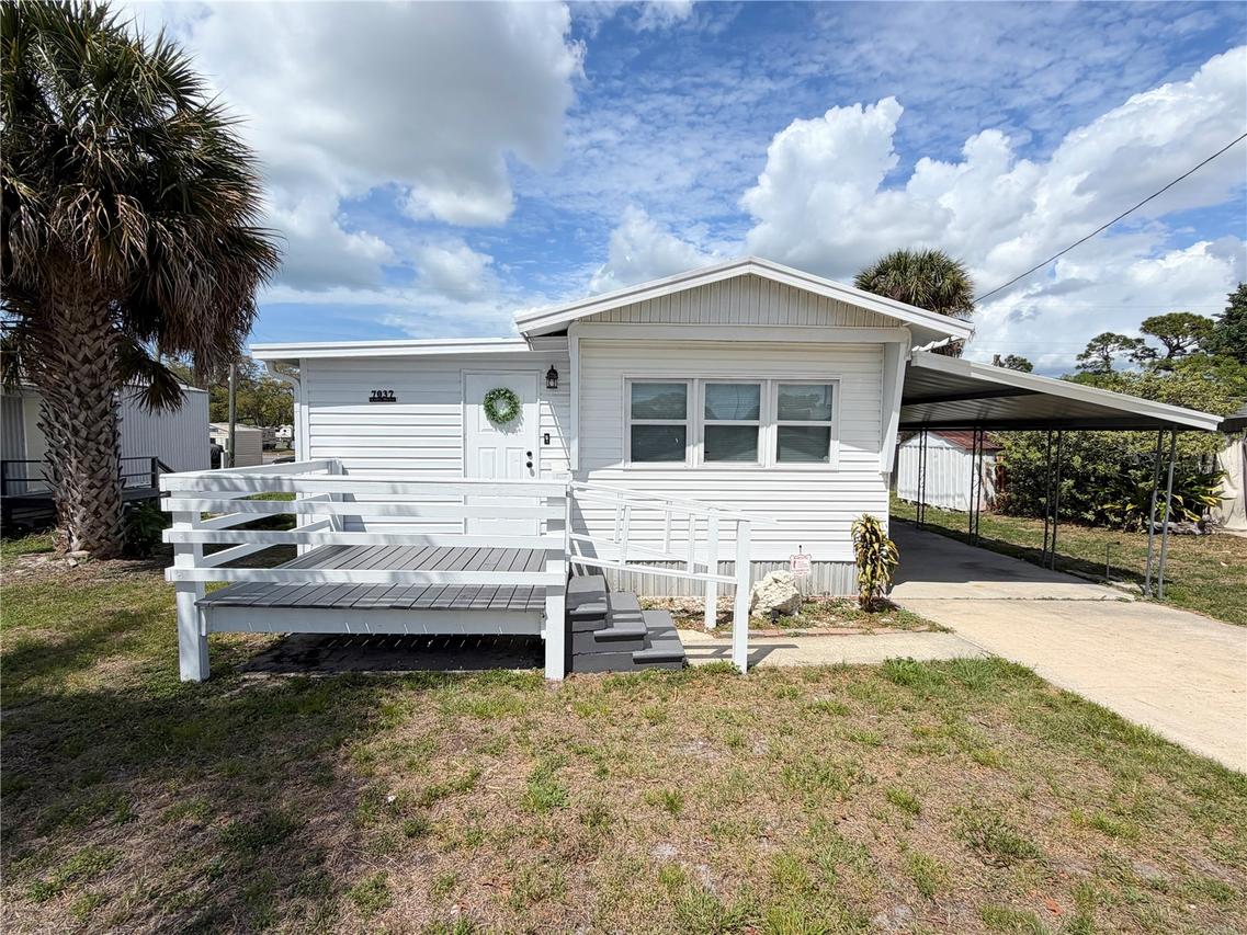 7037 Lofty Dr., Port Richey, FL 34668