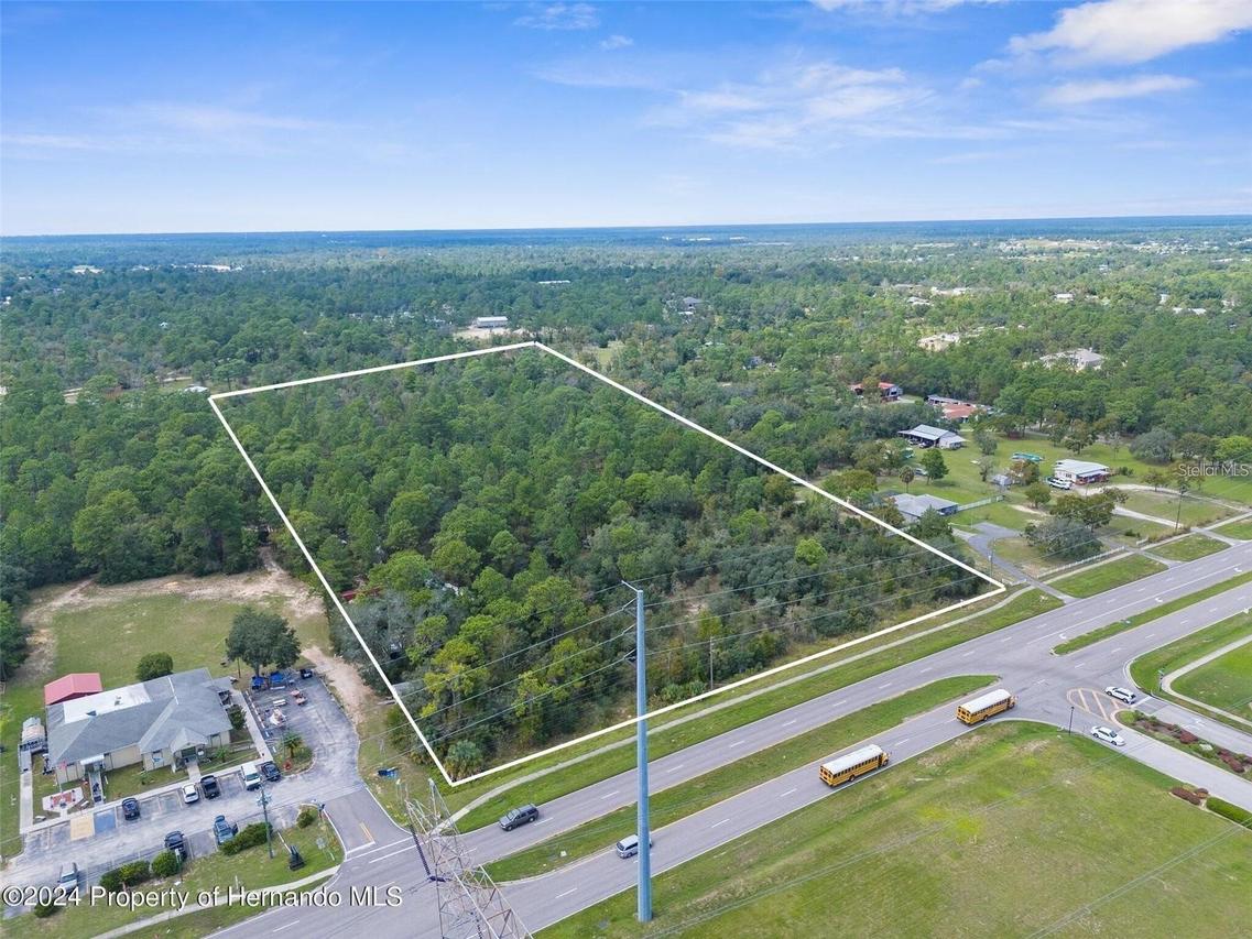 Sunshine Grove Rd., Brooksville, FL 34613