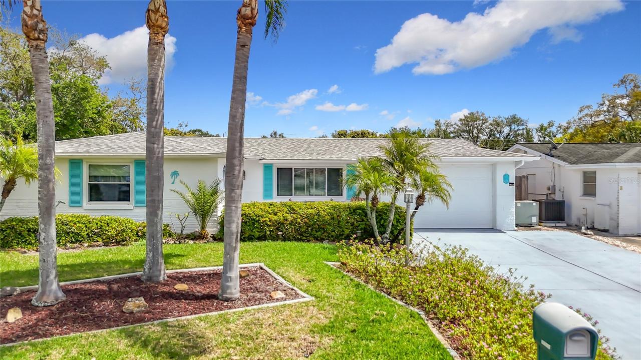 11114 White Oak Ln., Port Richey, FL 34668