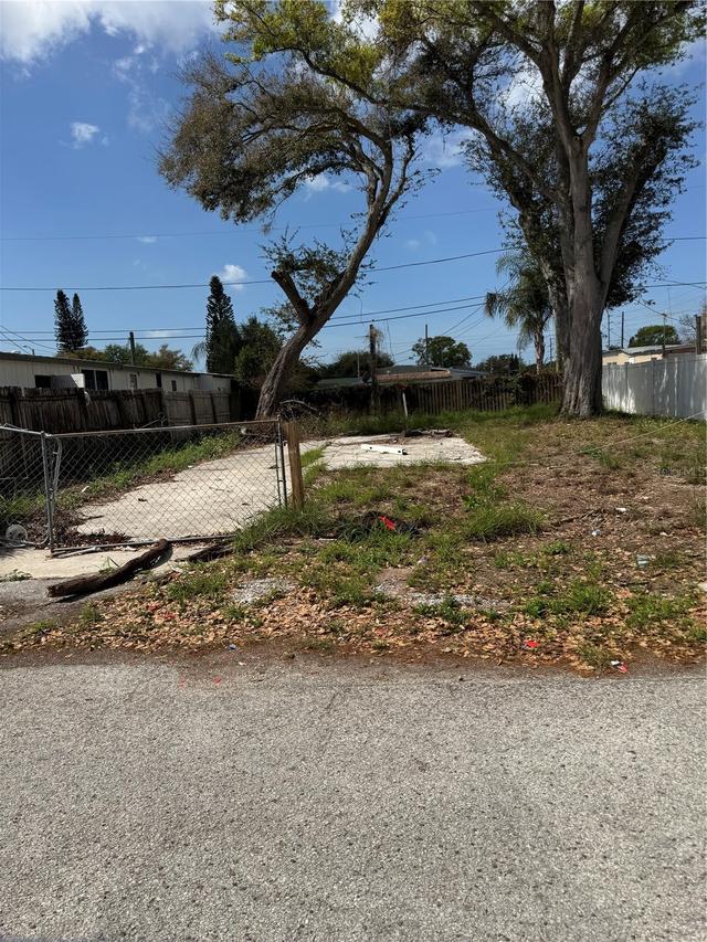 1939 Rally Ln., Holiday, FL 34690