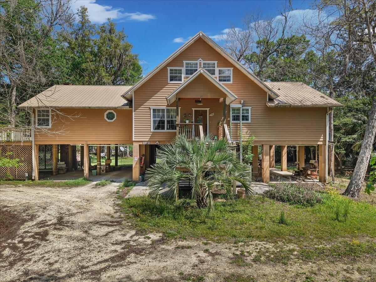 124 NE 824th St., Old Town, FL 32680