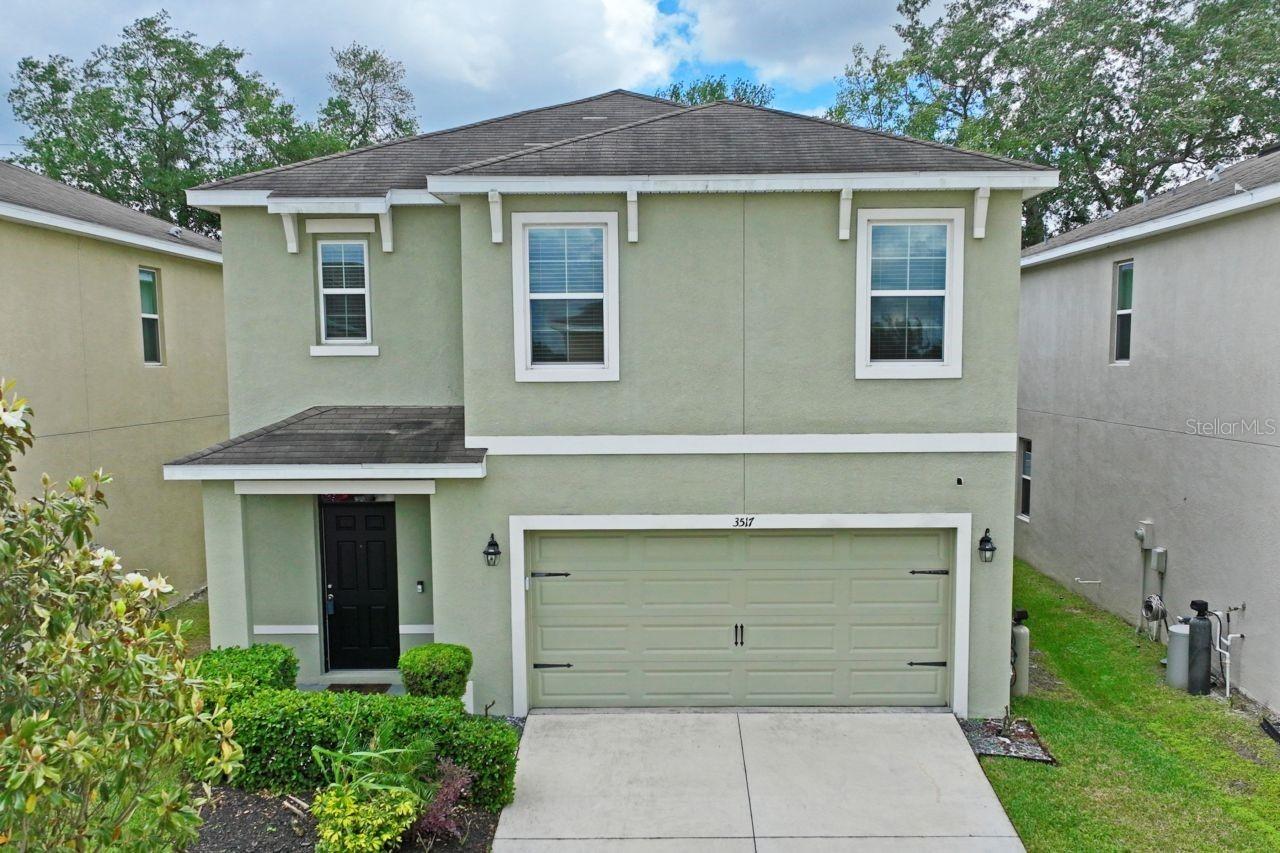 3517 Winterberry Ln., Valrico, FL 33594