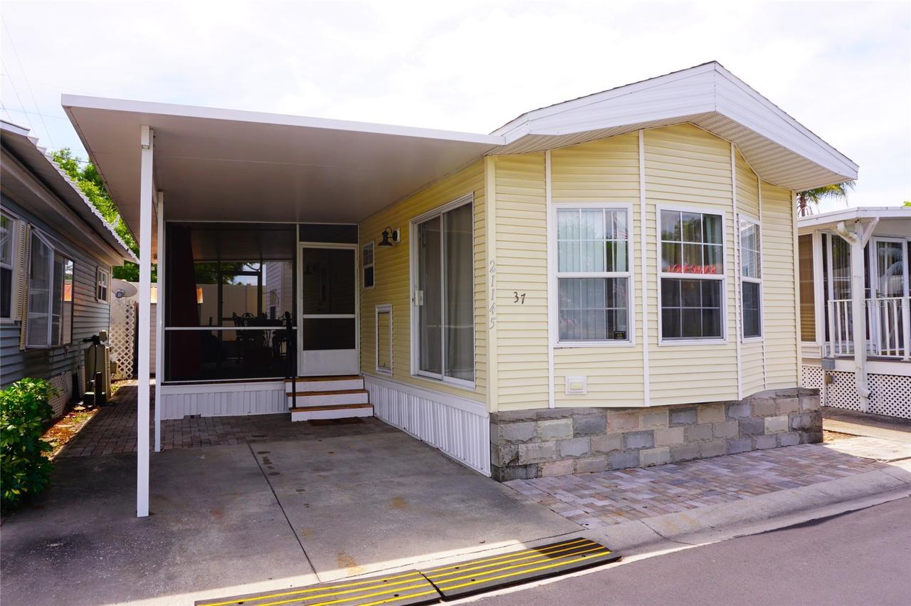 21145 Lazy Days Cir., Lutz, FL 33558