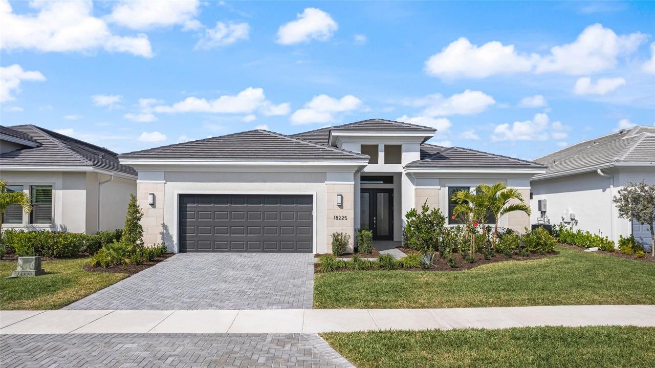 18225 Cresswind Ter., Lakewood Ranch, FL 34211