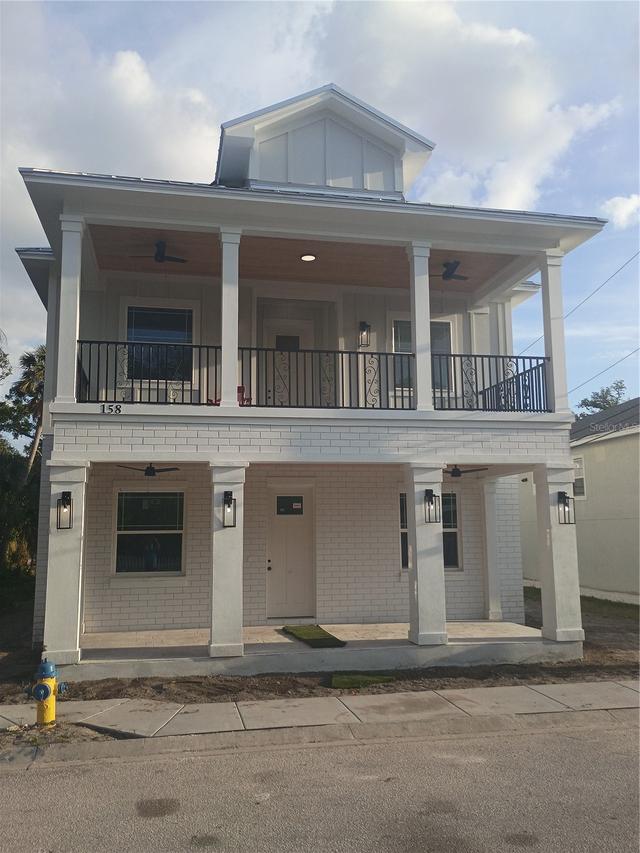 158 E Spruce St., Tarpon Springs, FL 34689