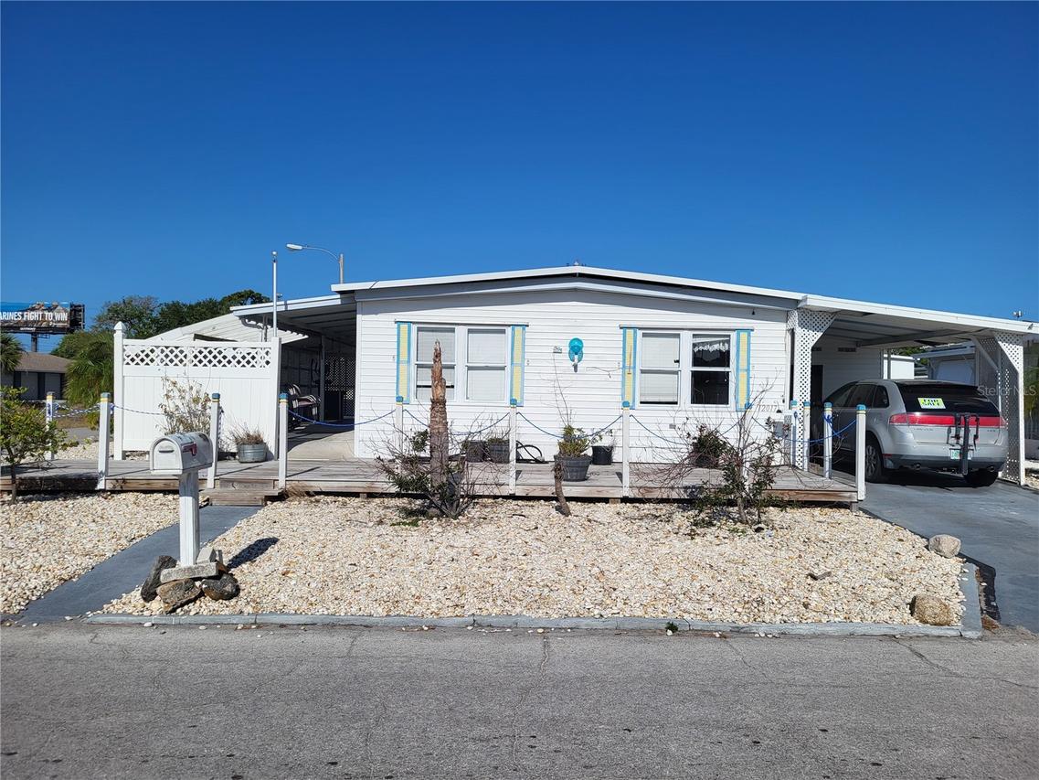 12017 Cartwright Dr., Hudson, FL 34667