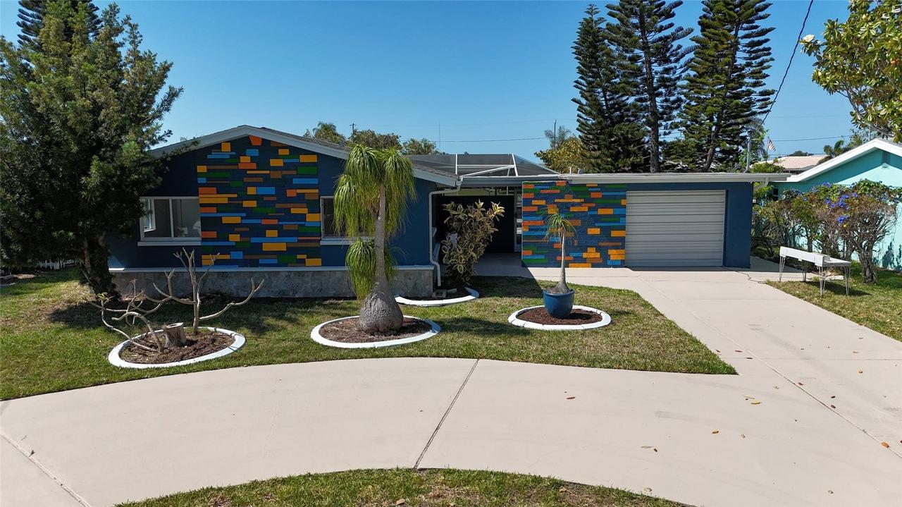 4240 Floramar Ter., New Port Richey, FL 34652