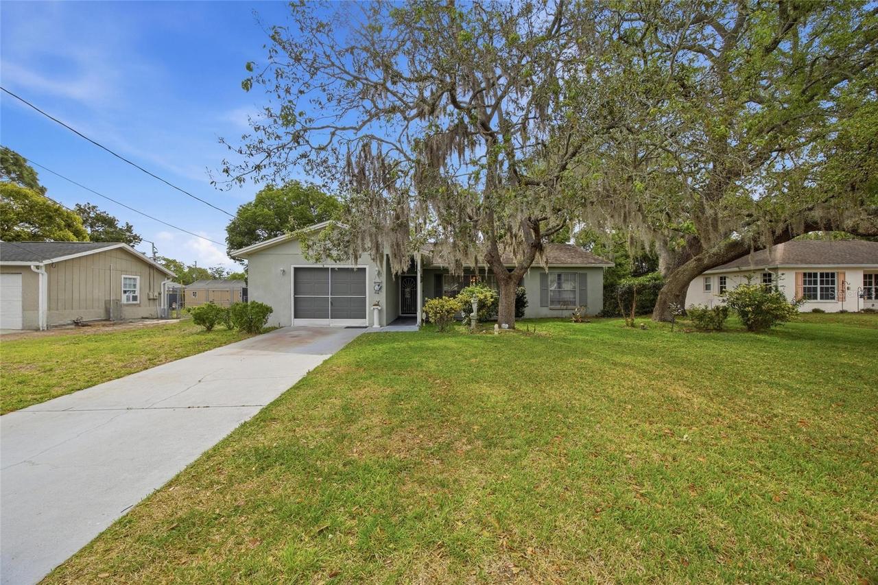 1468 Greenview Ave., Spring Hill, FL 34606