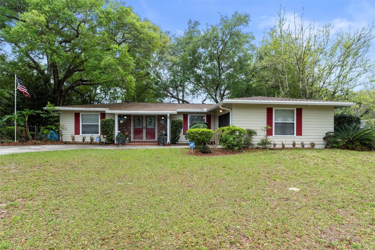 9066 N Golfview Dr., Citrus Springs, FL 34434