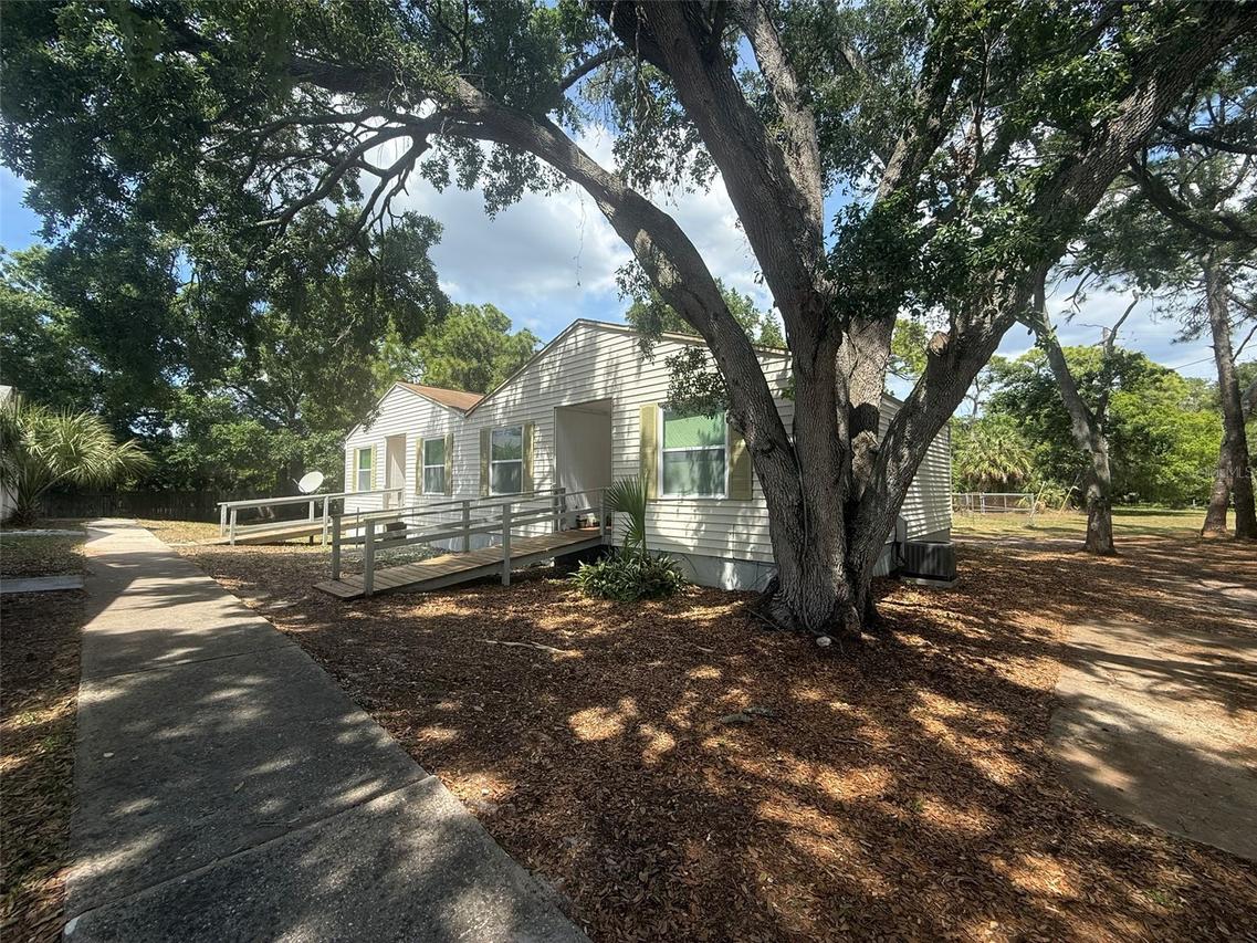 3664 Meriden Ave., Oldsmar, FL 34677