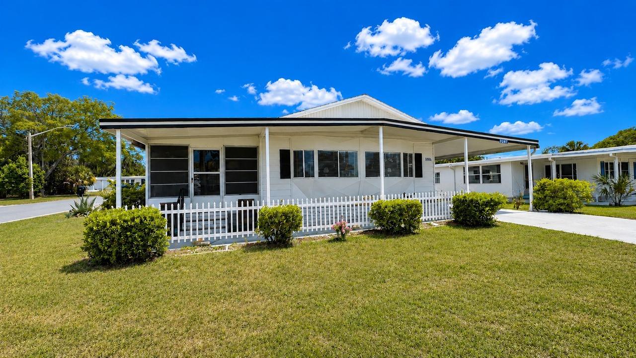 9287 Highpoint Blvd., Brooksville, FL 34613
