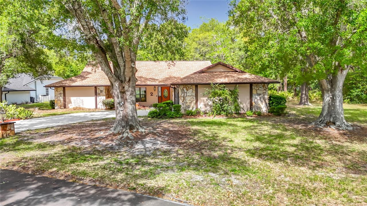2 Jungleplum Ct., Homosassa, FL 34446