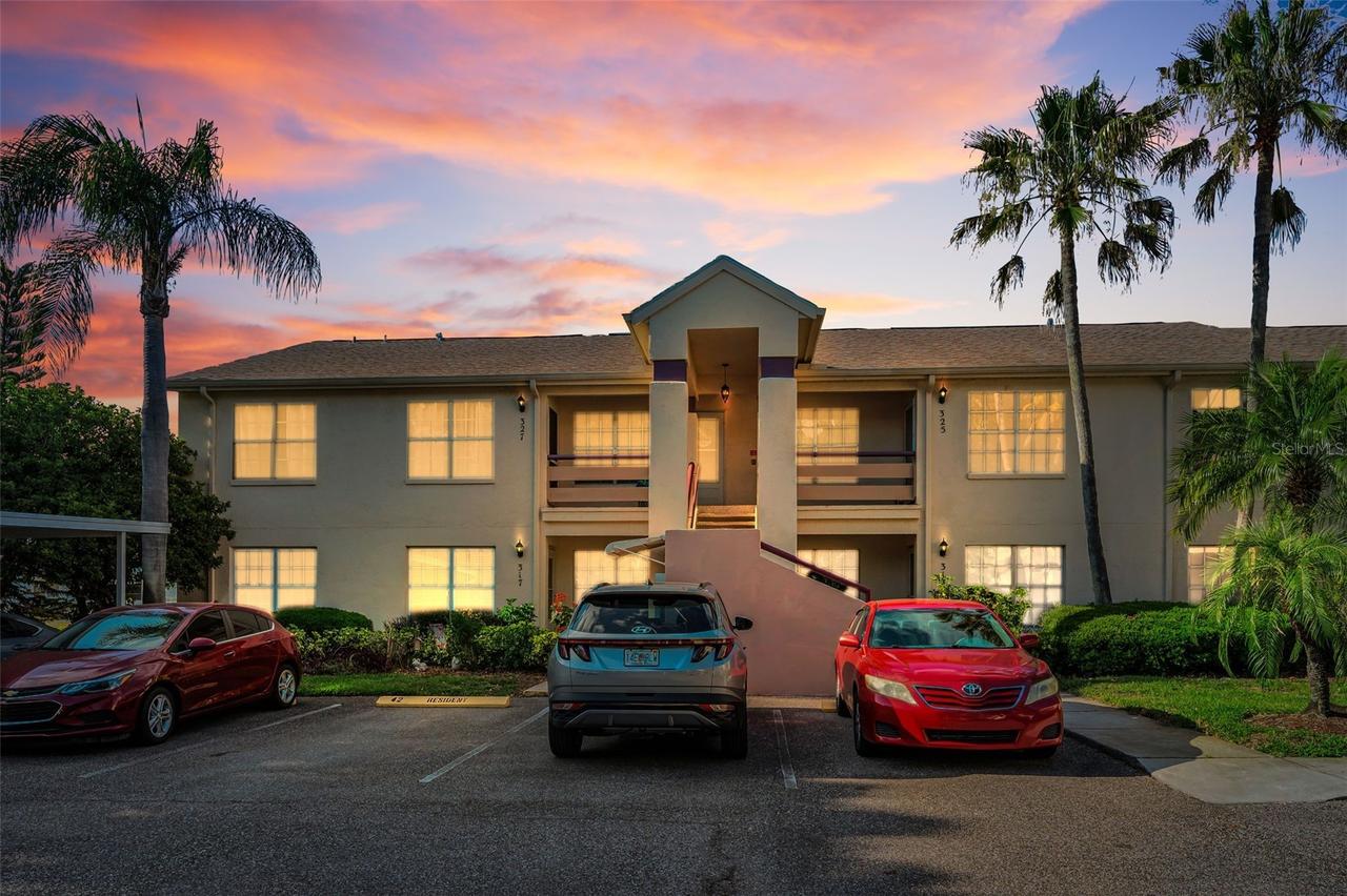 7837 Hardwick Dr. #327, New Port Richey, FL 34653