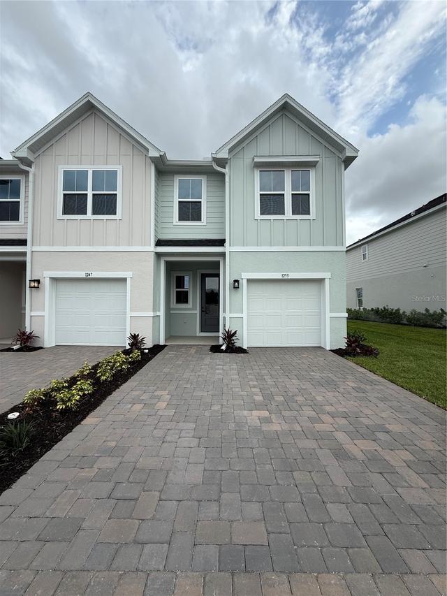 1253 Pineywood Field Dr., Davenport, FL 33837
