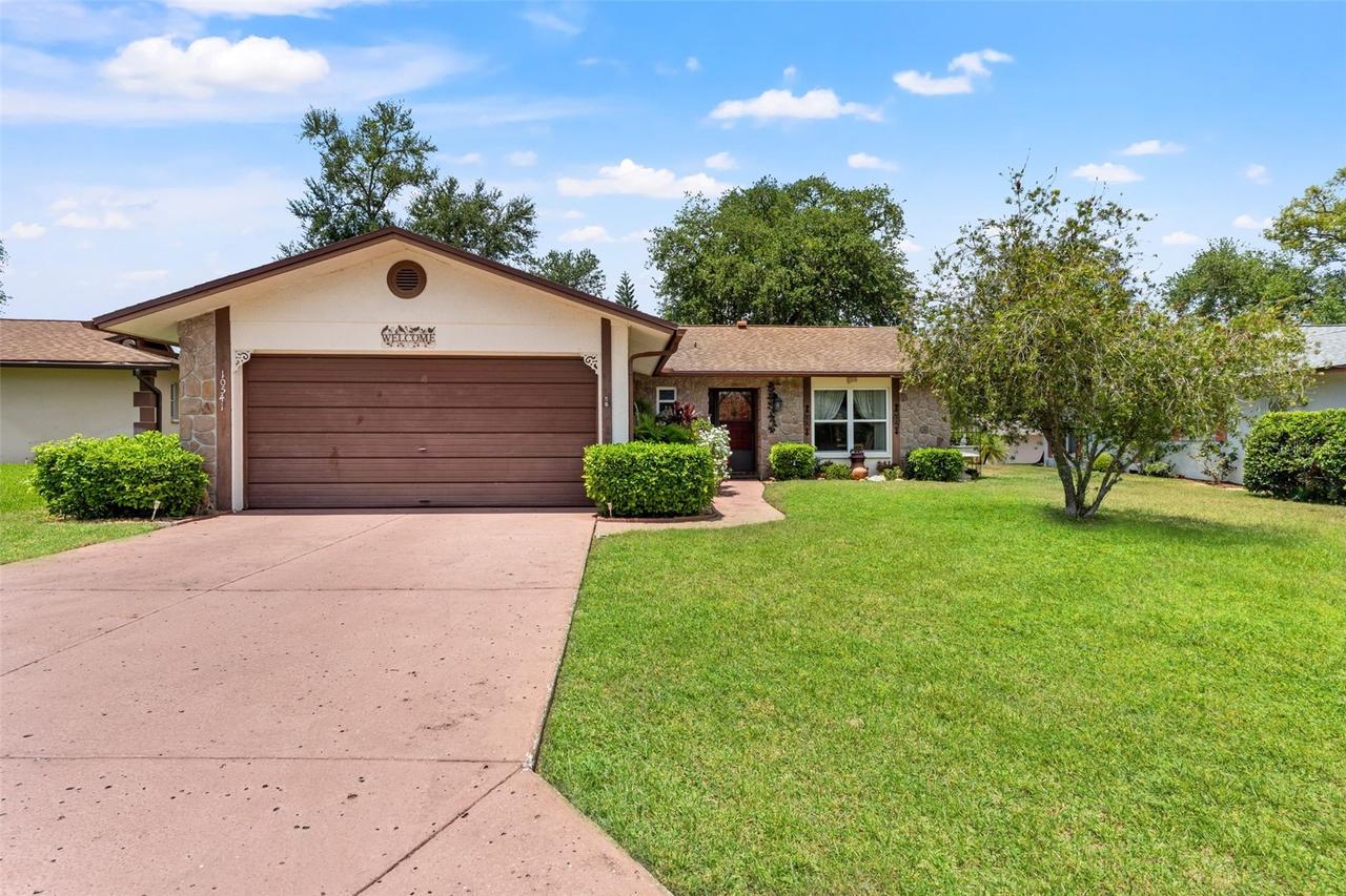 10541 Green Meadow Ln., Port Richey, FL 34668