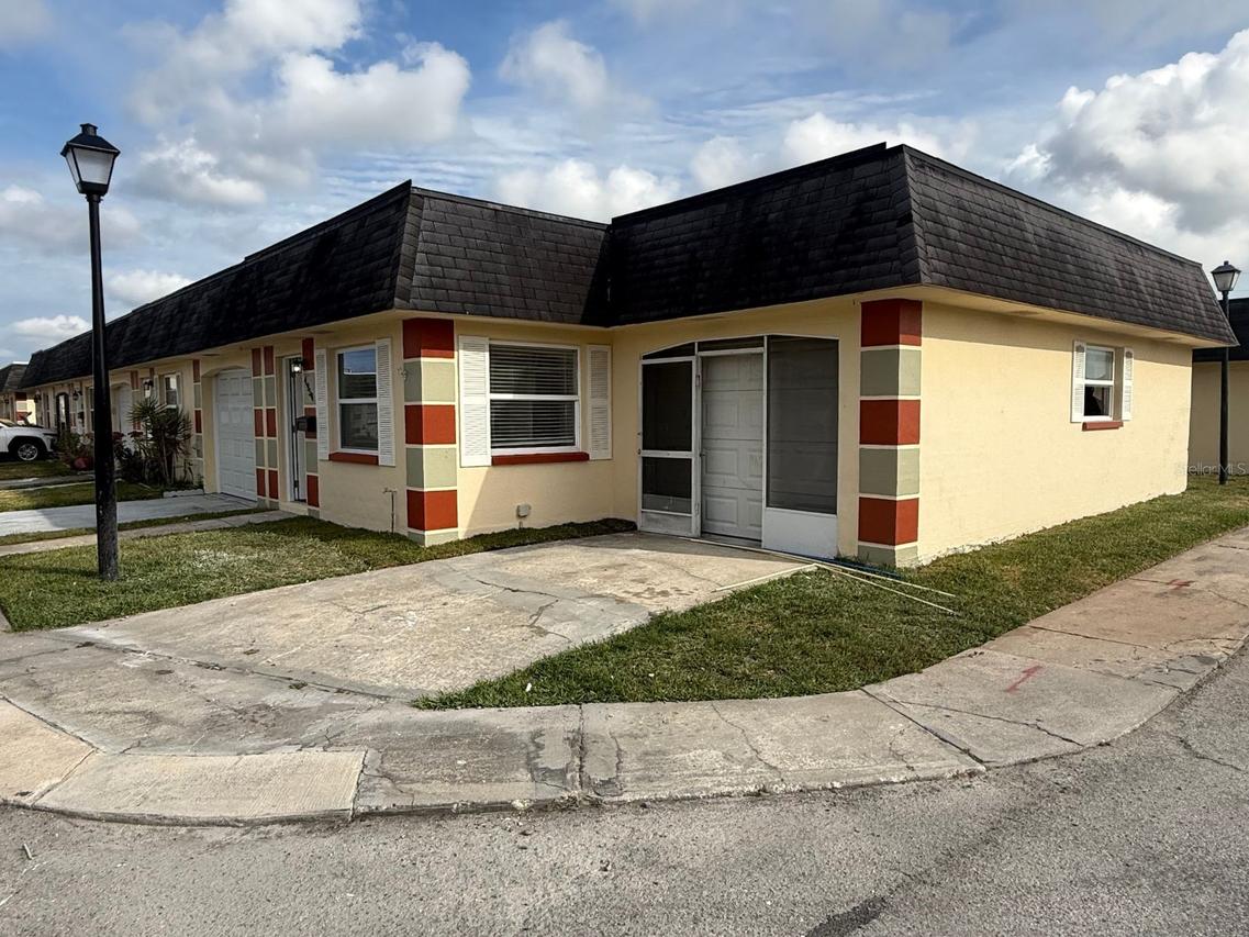 4954 Bitner St., New Port Richey, FL 34652