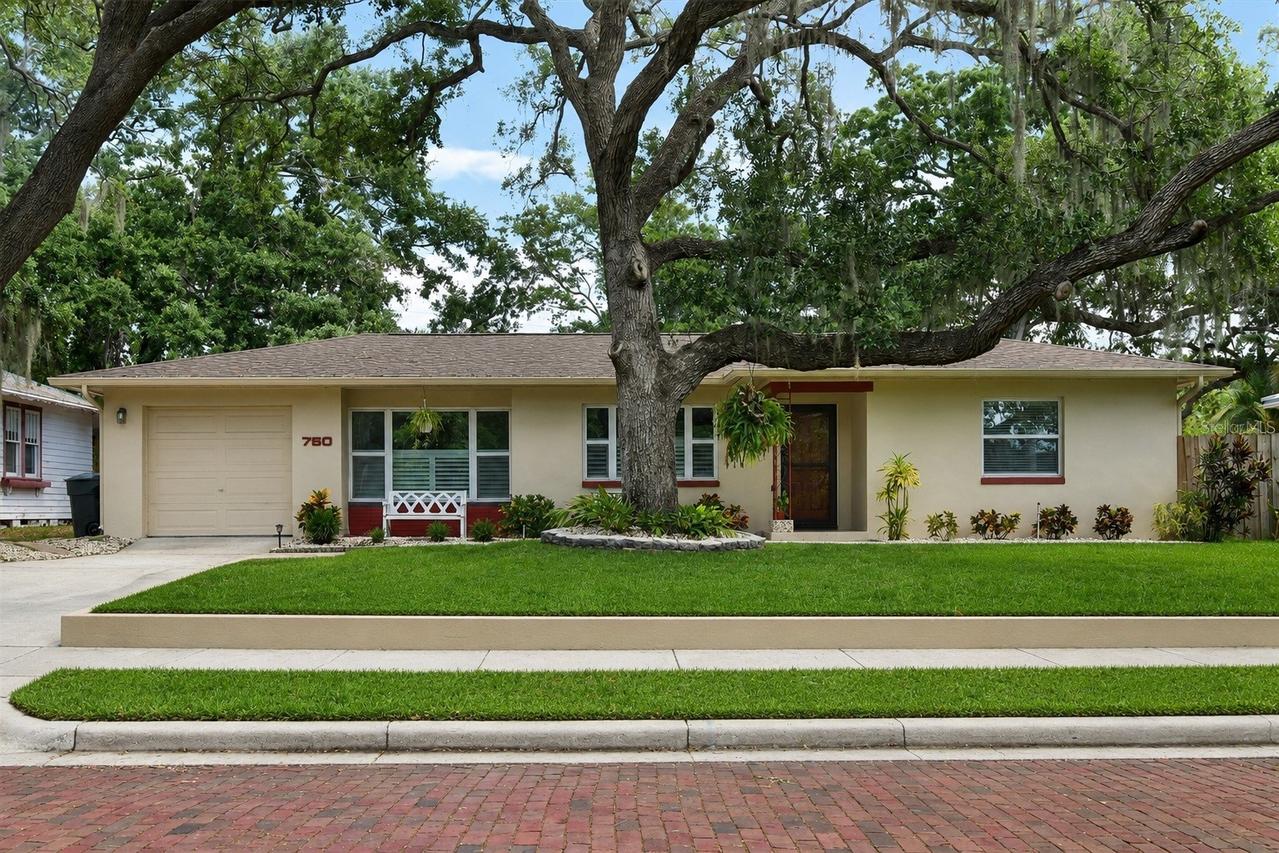 750 Wood St., Dunedin, FL 34698