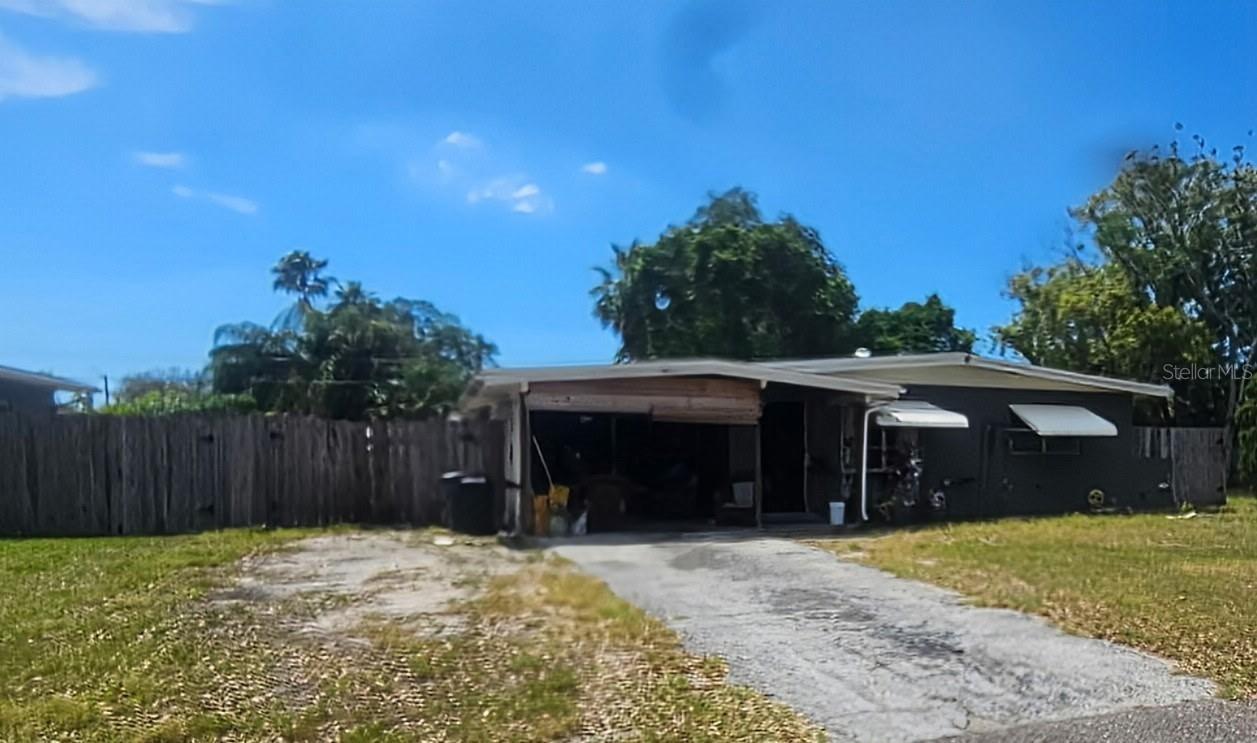 4945 Azalea Dr., New Port Richey, FL 34652