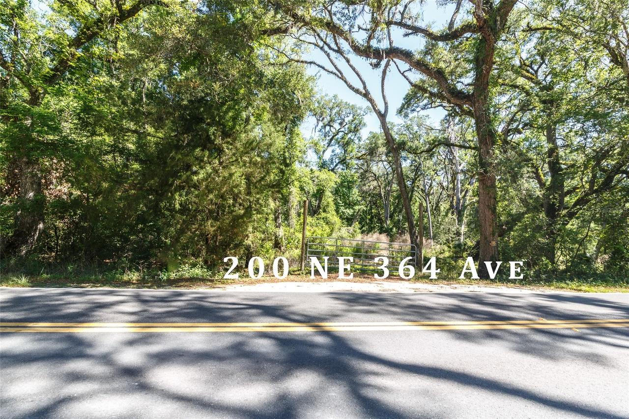 200 NE 364th Ave., Old Town, FL 32680