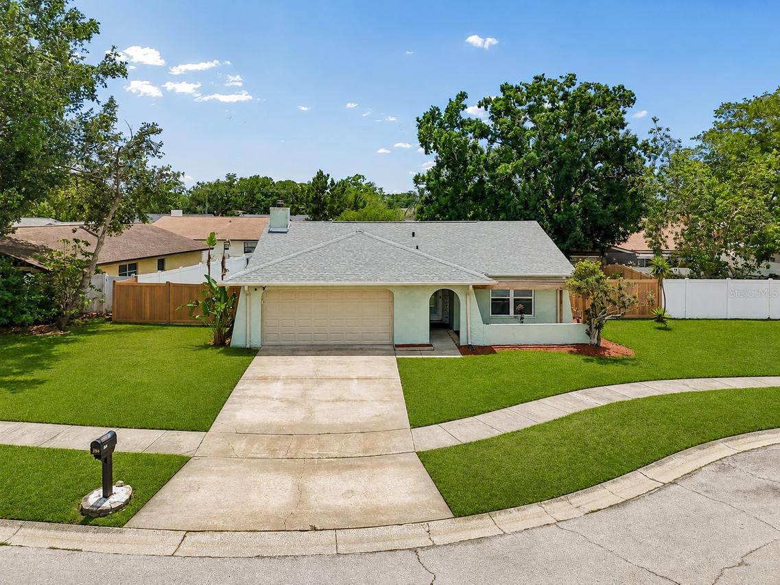4706 Wandering Way, Tampa, FL 33624