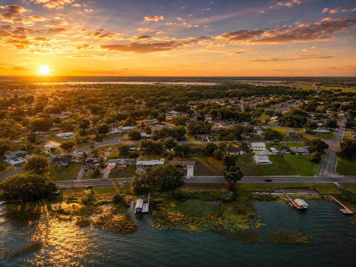 1316 Lake Ariana Blvd., Auburndale, FL 33823