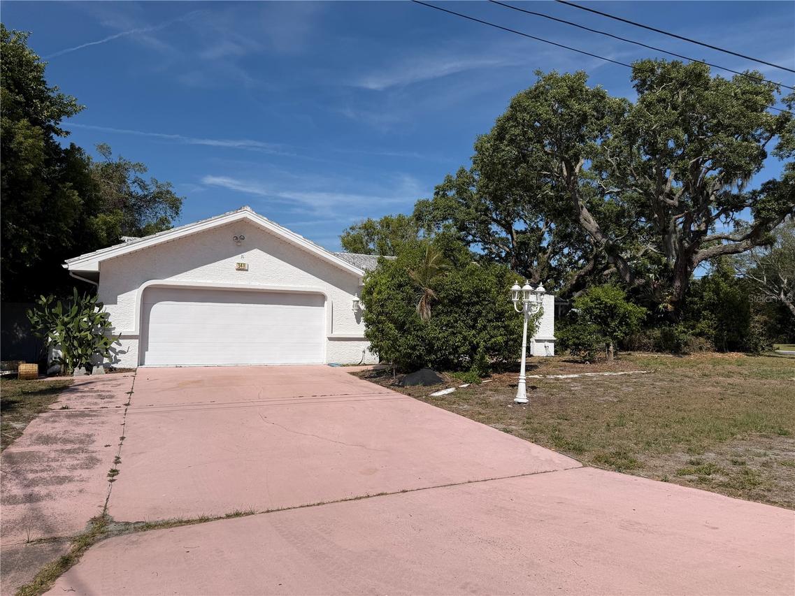 348 Hampshire Ave., Spring Hill, FL 34606