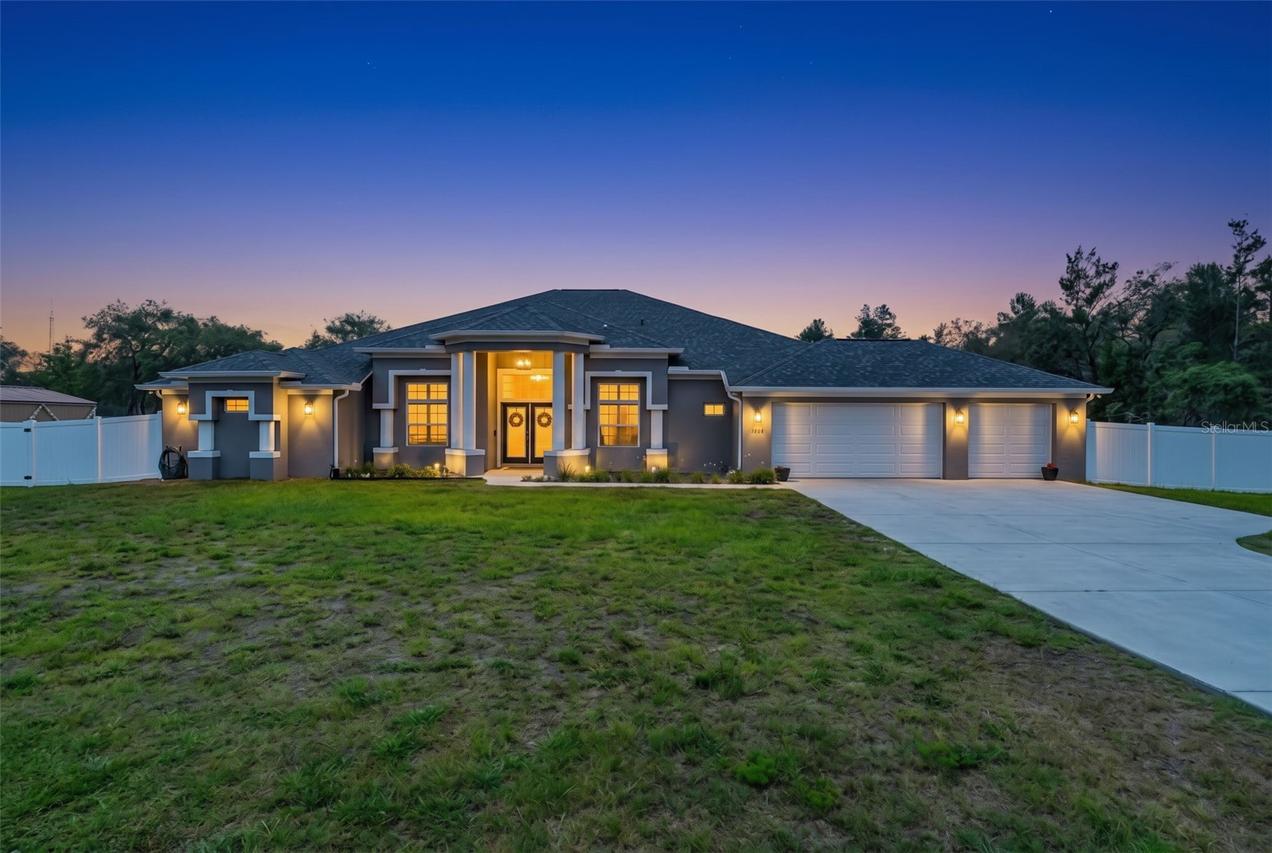 7416 Bahama Swallow Ave., Weeki Wachee, FL 34613