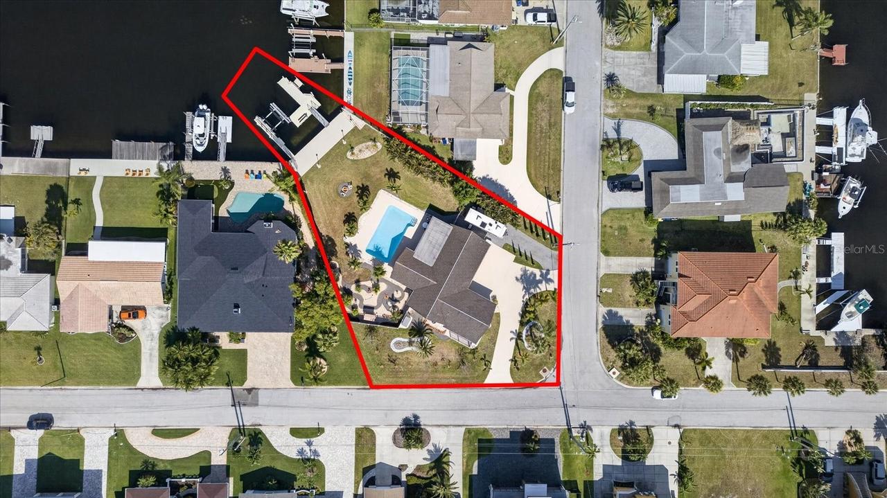 3619 Corsair Ct., New Port Richey, FL 34652