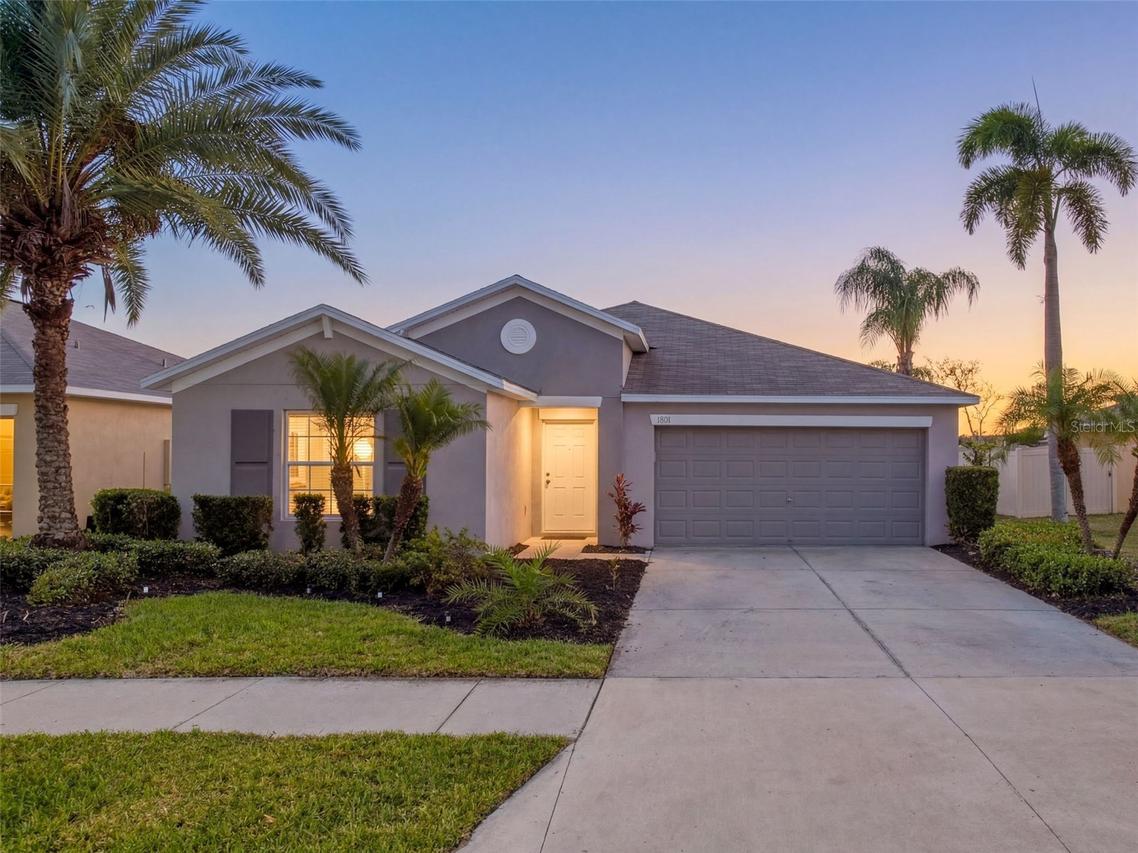 1801 Broad Winged Hawk Dr., Ruskin, FL 33570
