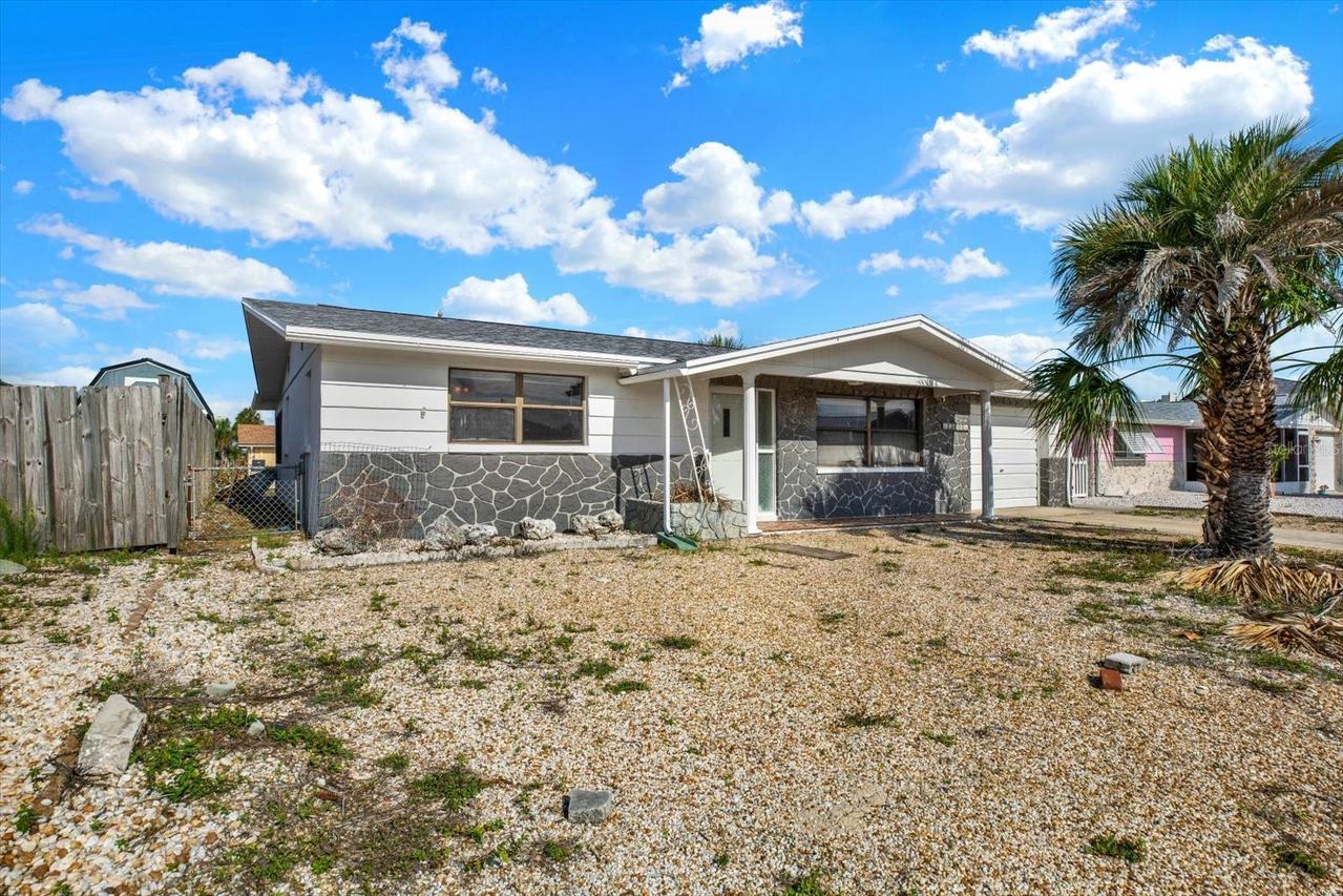 13605 Garris Dr., Hudson, FL 34667