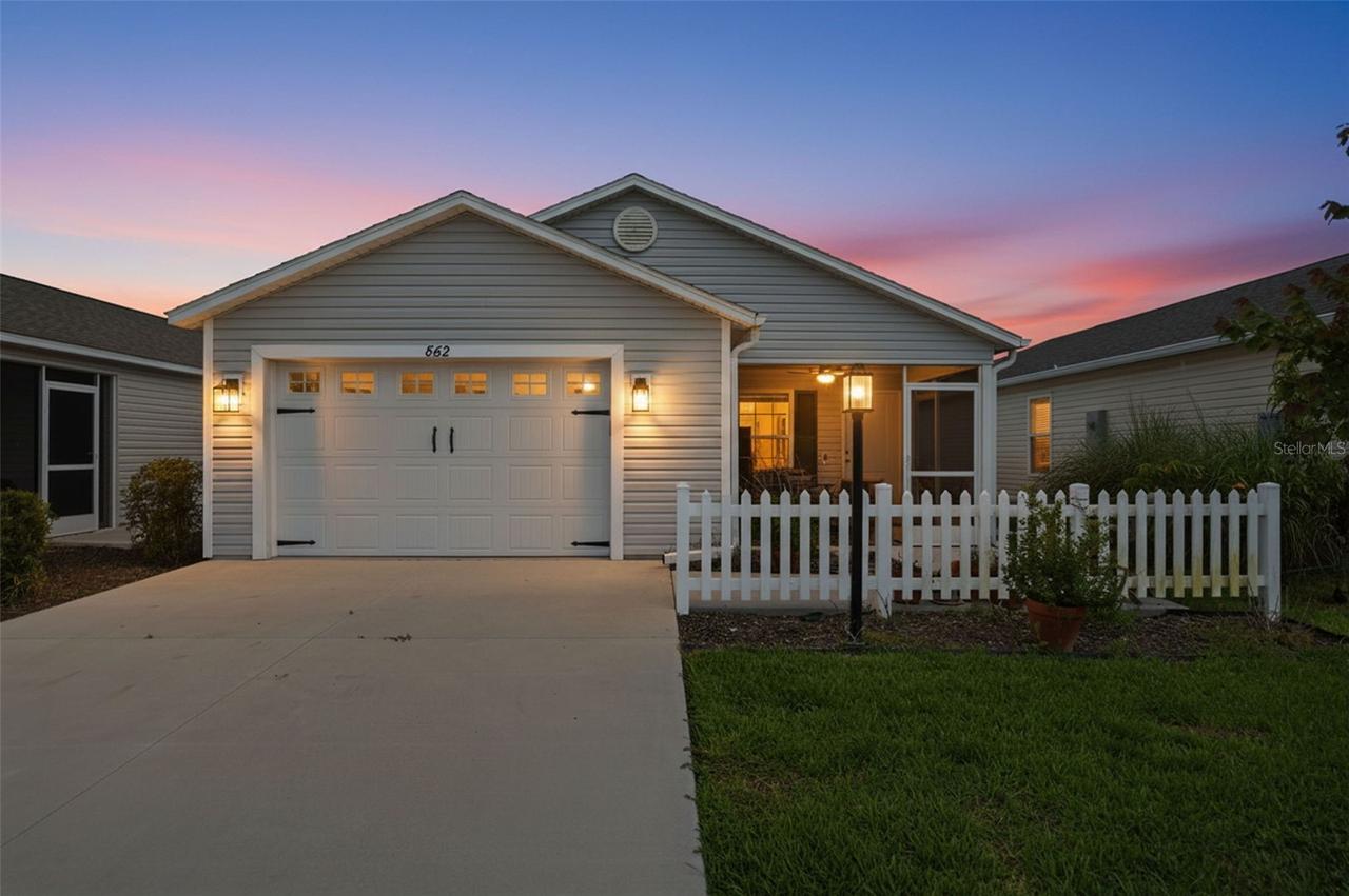 862 Spring Ave., The Villages, FL 34762