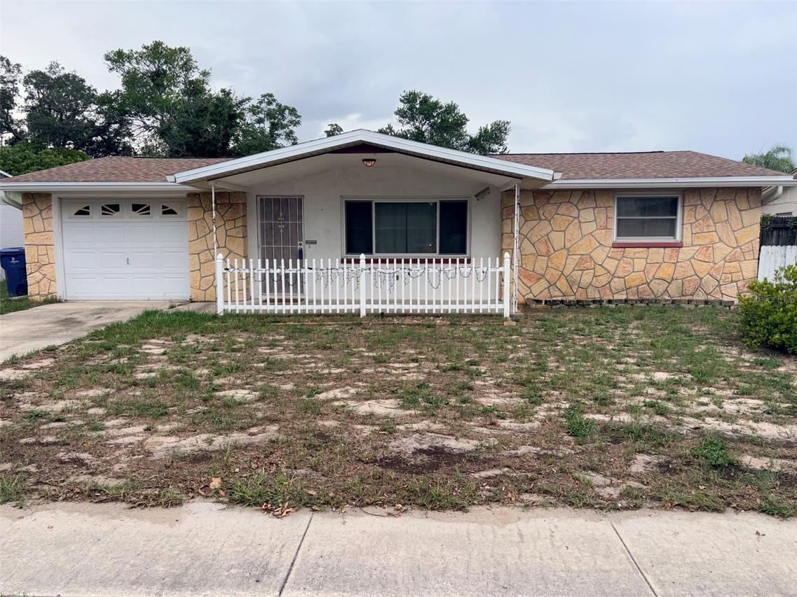 3541 Bigelow Dr., Holiday, FL 34691