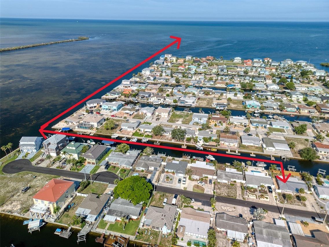 13617 Jennita Dr., Hudson, FL 34667