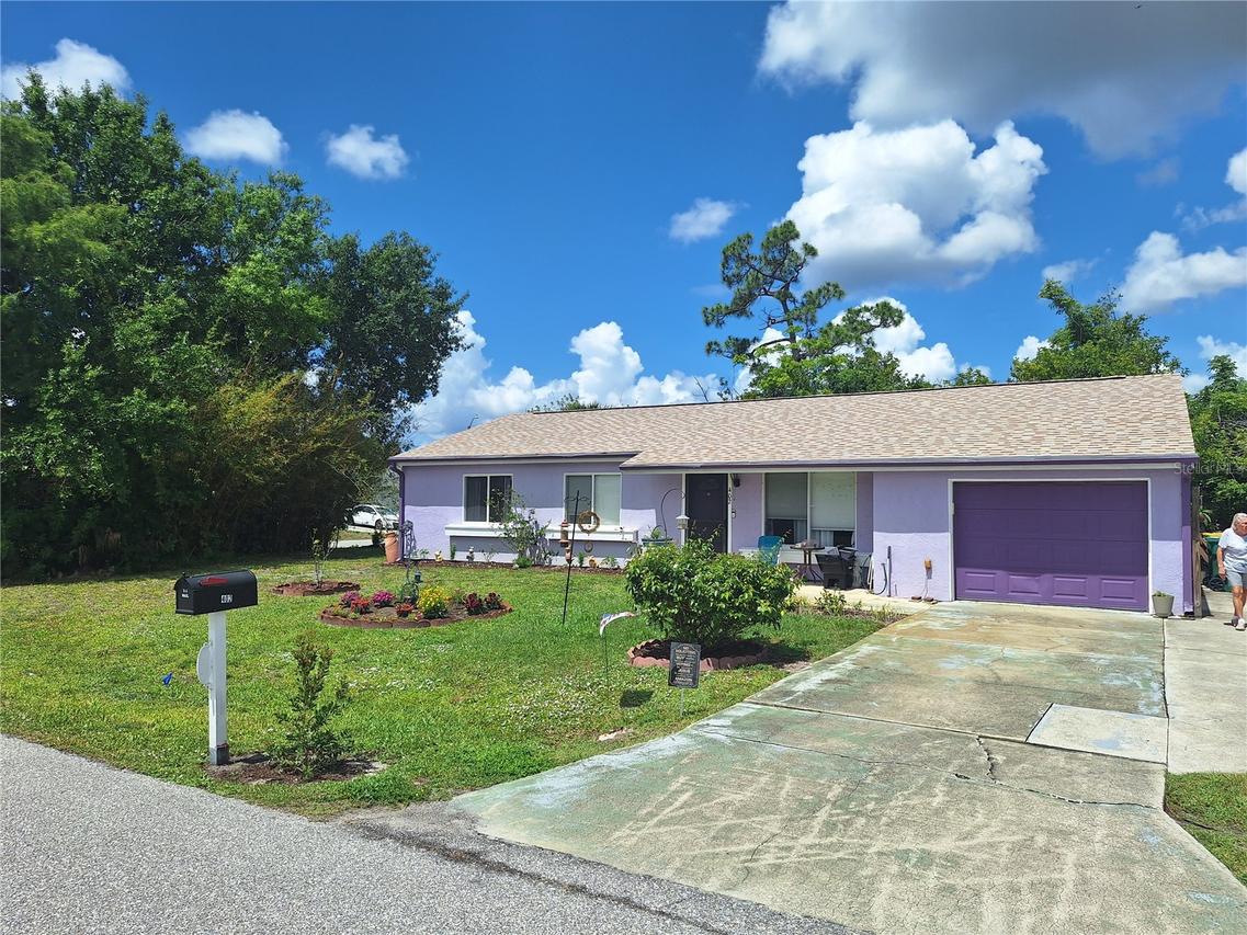 402 Cicero St., Port Charlotte, FL 33948