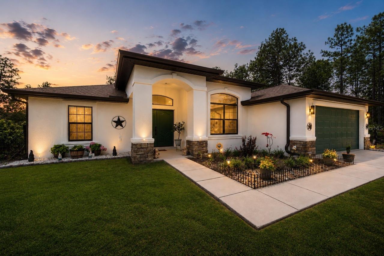 11096 Wood Owl Ave., Weeki Wachee, FL 34614