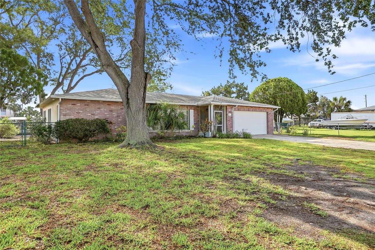 3332 Gulf Winds Cir., Hernando Beach, FL 34607