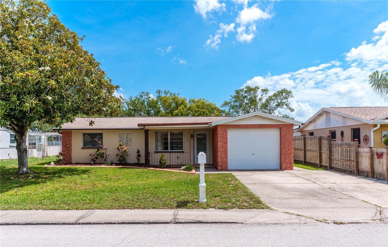 7024 Mayfield Dr., Port Richey, FL 34668