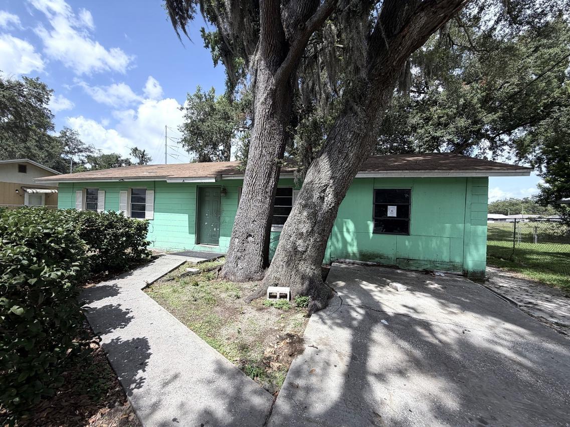 14741 12th St., Dade City, FL 33523