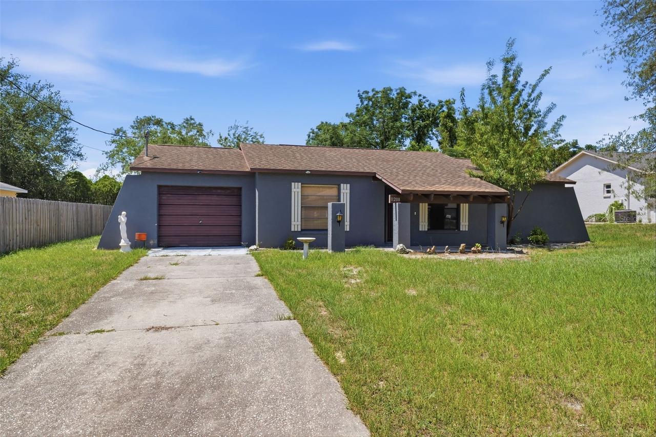 11208 Portsmouth St., Spring Hill, FL 34609