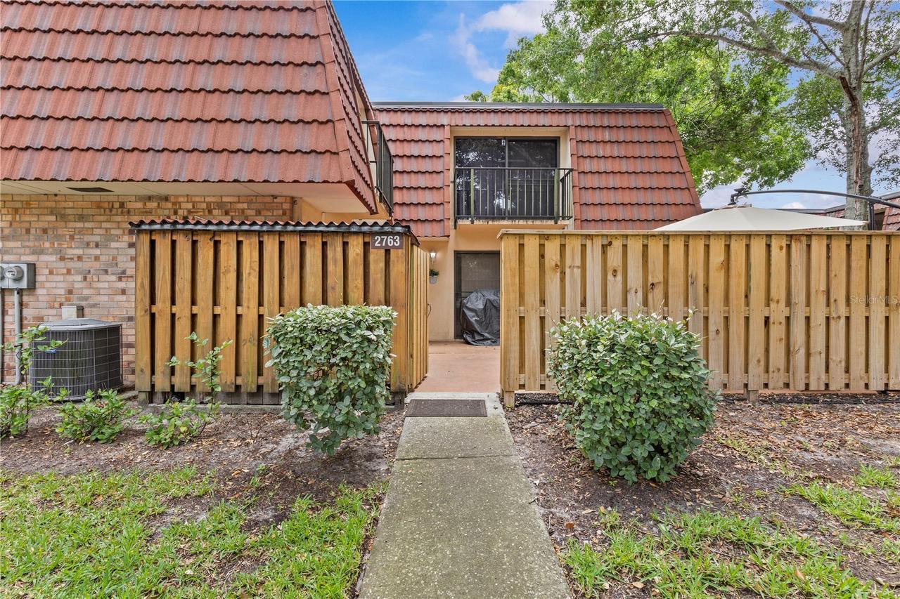 2763 5th Ct., Palm Harbor, FL 34684