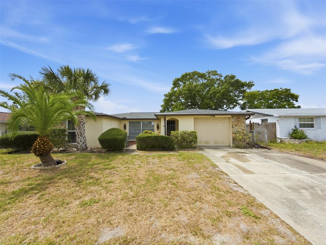 7230 Westcott Dr., Port Richey, FL 34668