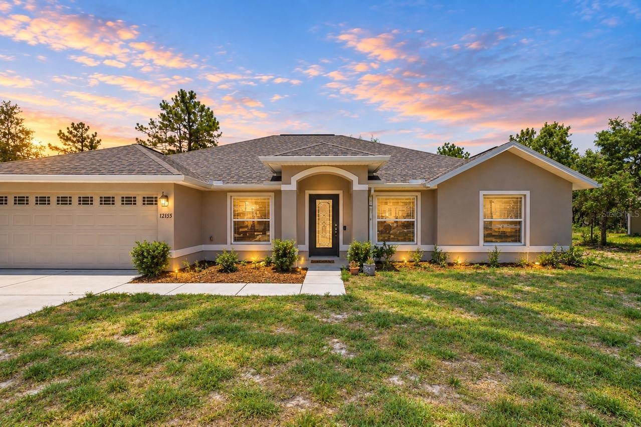 12155 Peregrine Falcon Ave., Weeki Wachee, FL 34614