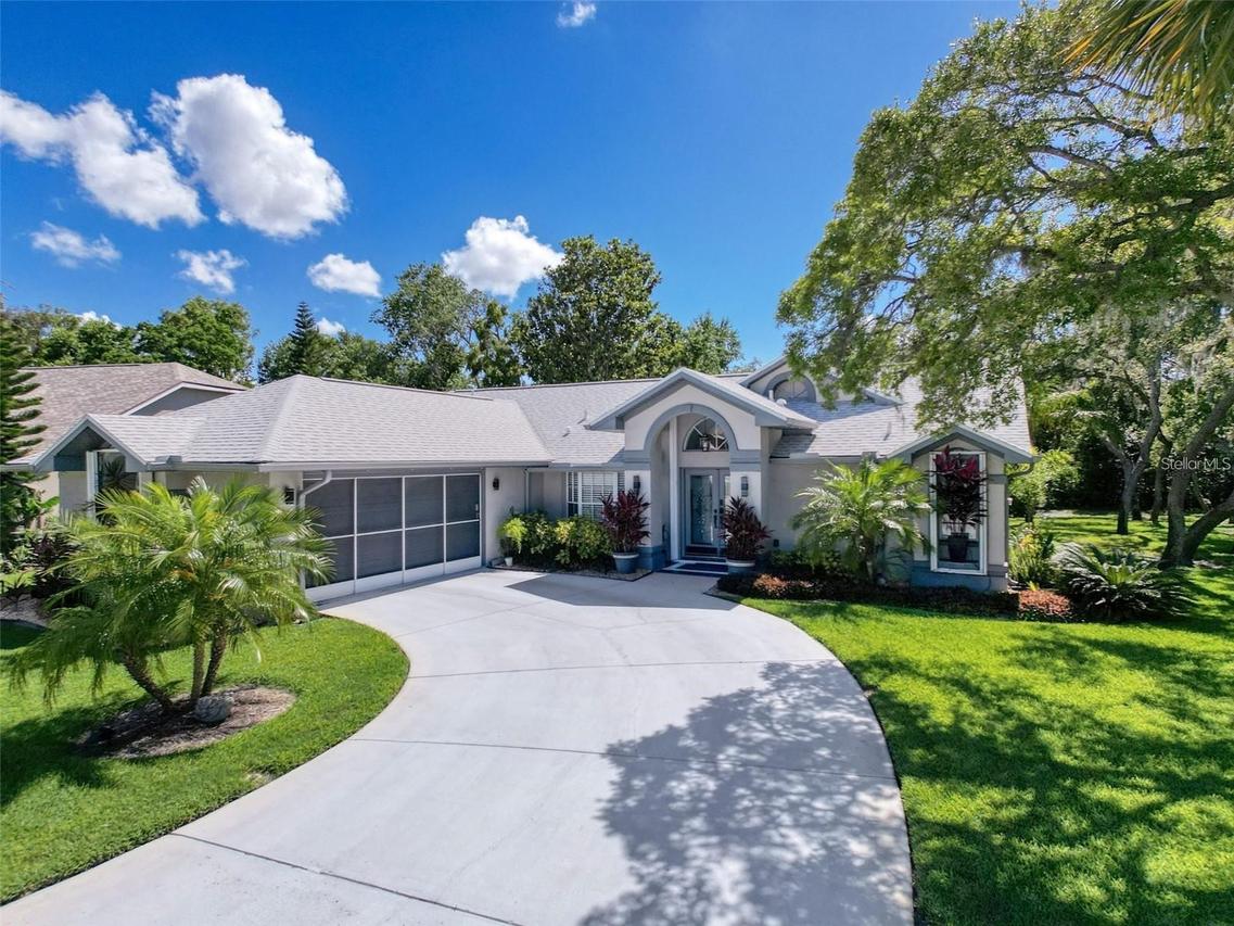 13627 Glaze Brook Dr., Hudson, FL 34667