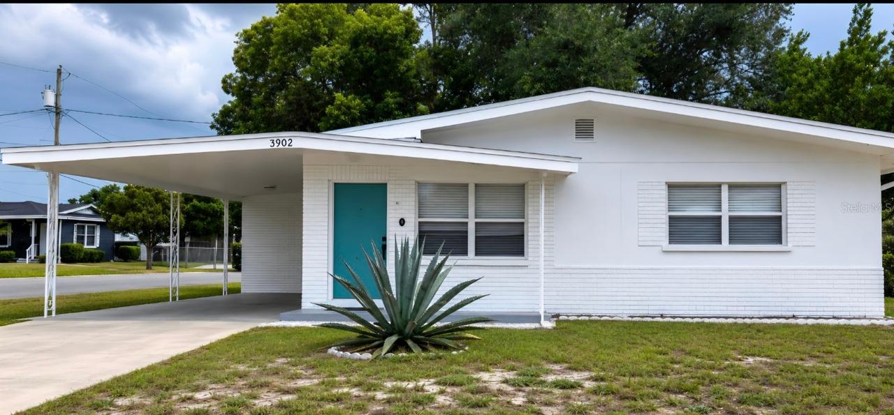 5904 Elm St., New Port Richey, FL 34652